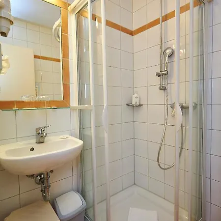 Gasthof-hotel Zur Post 호텔