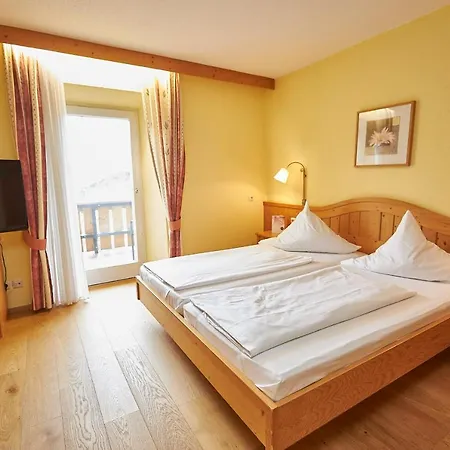 Gasthof-hotel Zur Post 3*